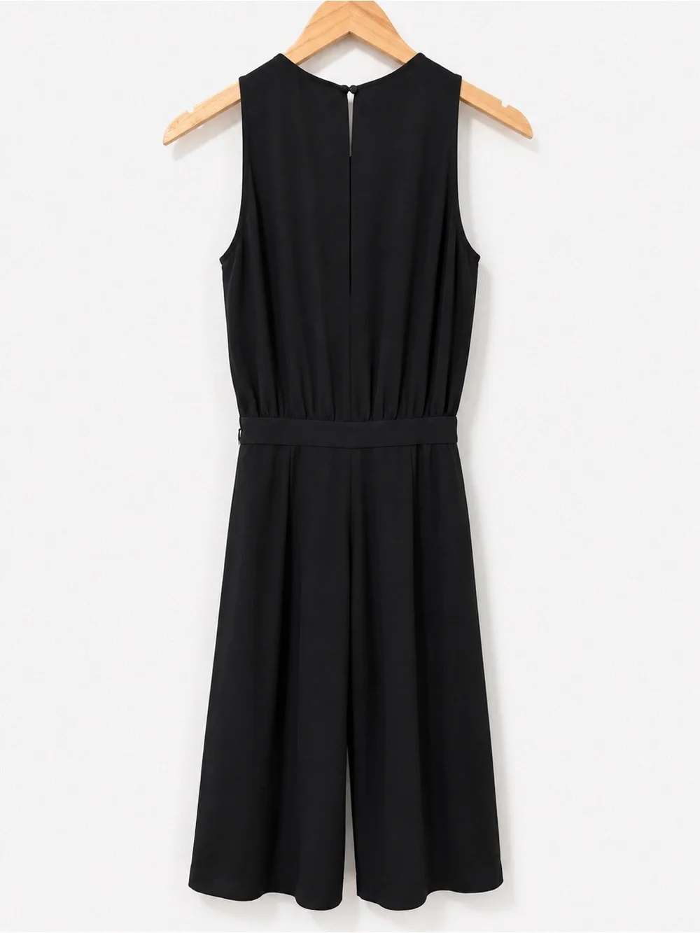 Babaton by Aritzia Black Sleeveless Wide Leg Cropped Jumpsuit Size 6 - Picture 3 of 14